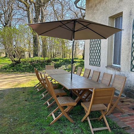 Vila Le Parc Coulanges-sur-Yonne Exteriér fotografie